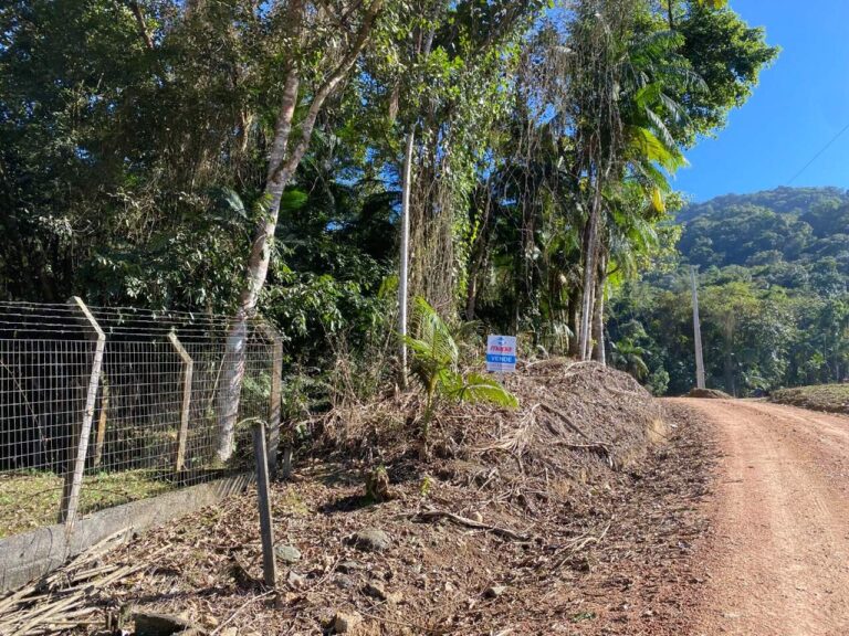 Terreno Rural à venda no Tiroleses: