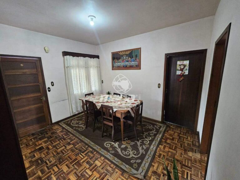 Casa comercial à venda no Capitais :