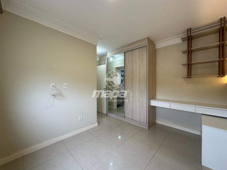 Apartamento para aluguel no Escola Agrícola: Suite