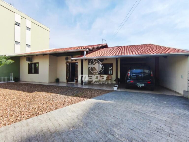 Casa à venda no Imigrantes: