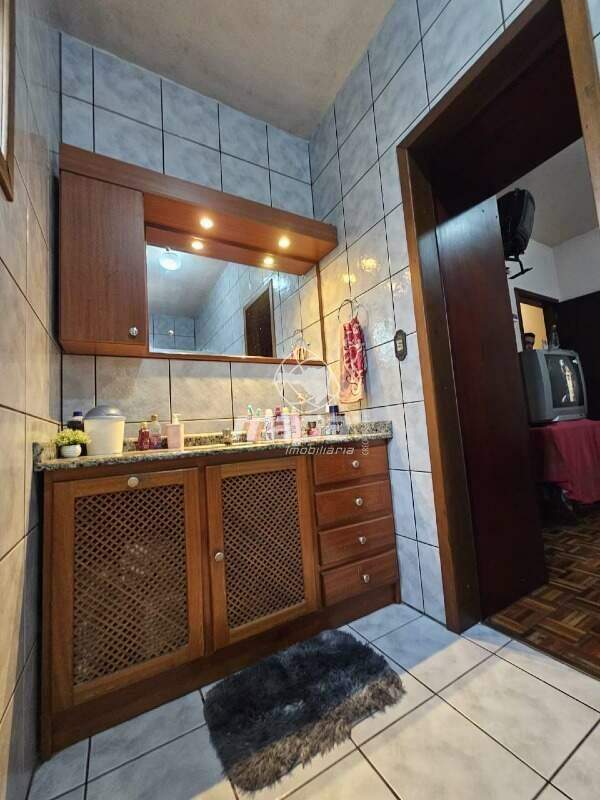 Casa comercial à venda no Capitais :