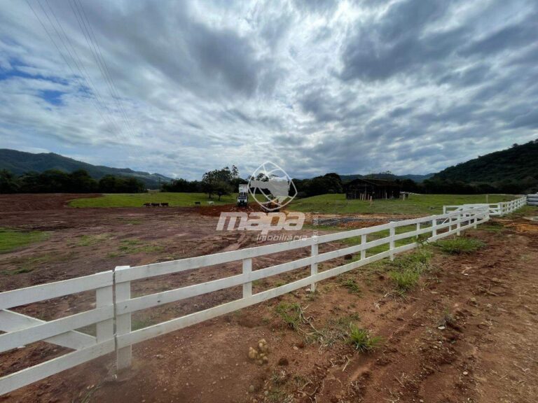 Chácara/Sitio à venda no Warnow: