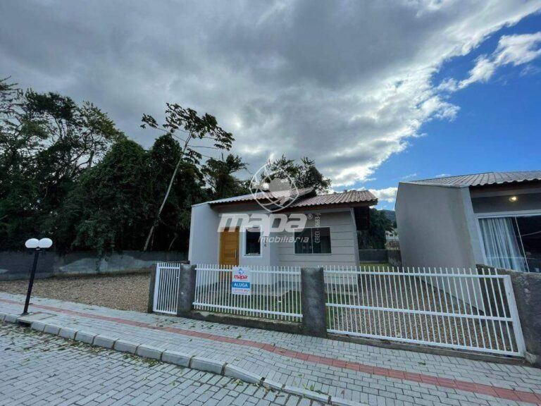 Casa para aluguel no Warnow: Fachada da casa