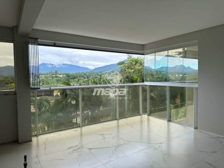Apartamento à venda no Capitais :