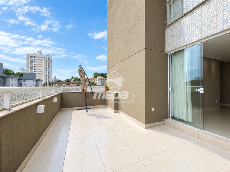 Apartamento para aluguel no Escola Agrícola: Sacada