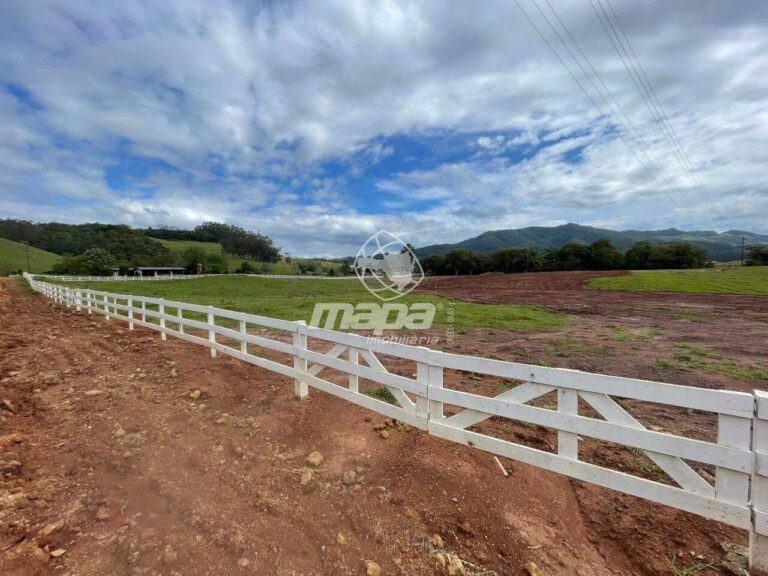 Chácara/Sitio à venda no Warnow:
