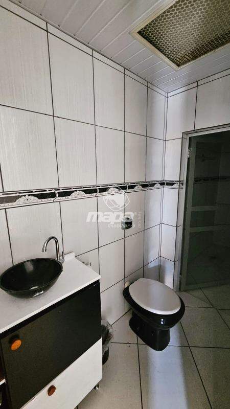 Casa para aluguel no Passo Manso: Banheiro Social