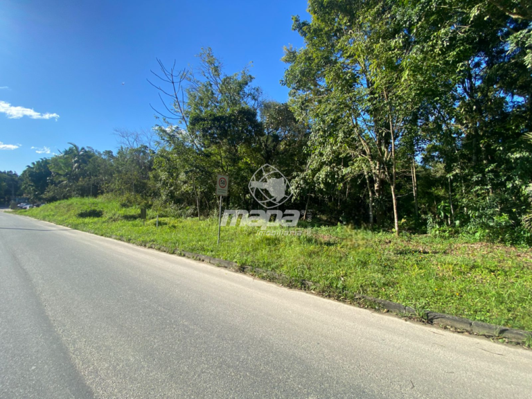 Terreno Urbano à venda no Pomeranos: