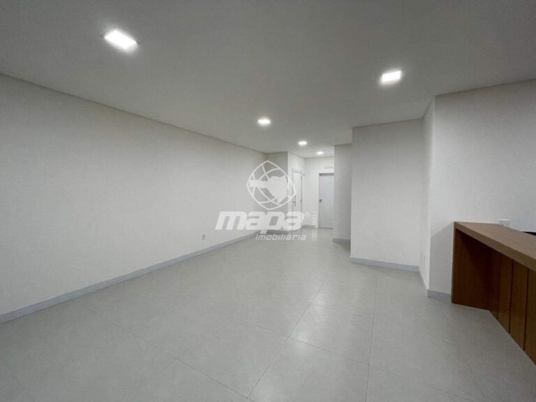 Apartamento para aluguel no Nações: Copa