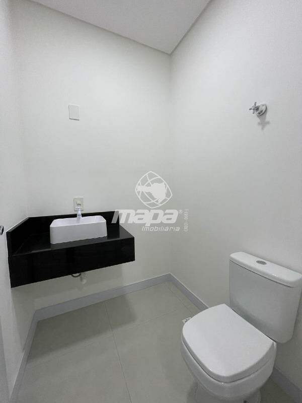 Apartamento para aluguel no Nações: Lavabo