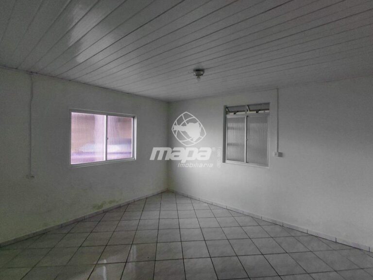 Casa para aluguel no Benedito: Dormitório 04