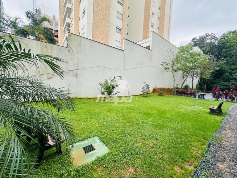 Apartamento para aluguel no Itoupava Seca: Área Externa Condomínio