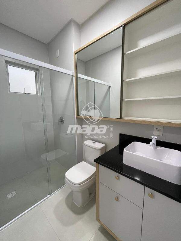 Apartamento para aluguel no Nações: Banheiro Suíte 01