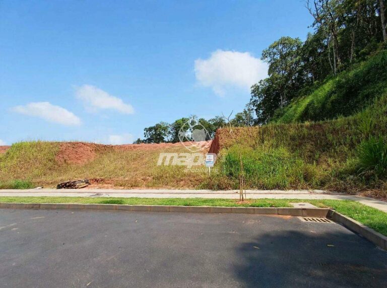 Terreno Urbano à venda no Araponguinhas:
