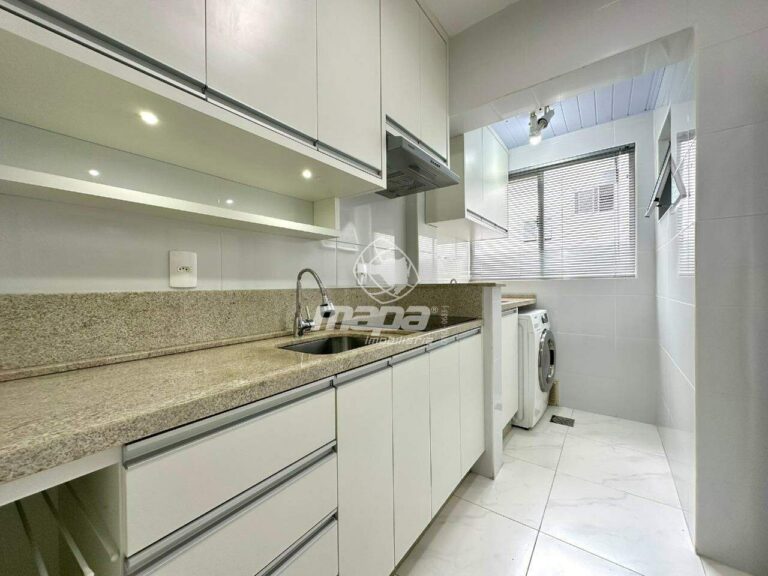 Apartamento para aluguel no Água Verde: cozinha
