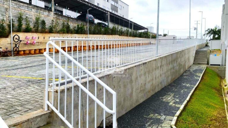 Apartamento para aluguel no Fortaleza Alta: Corredor