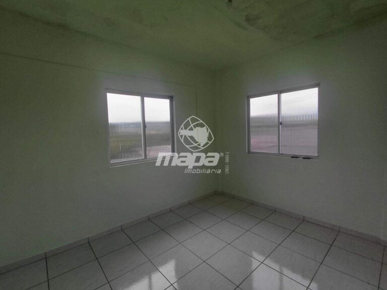 Casa para aluguel no Benedito: Dormitório 01