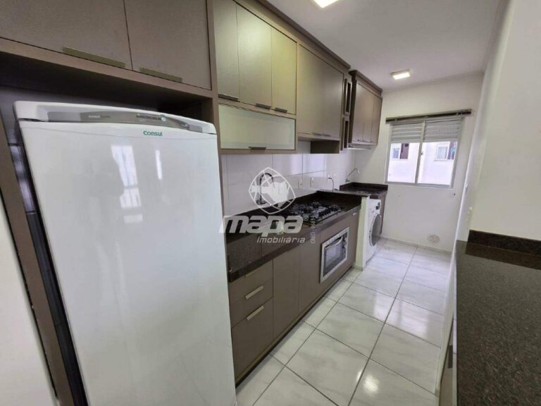 Apartamento para aluguel no Água Verde: Cozinha