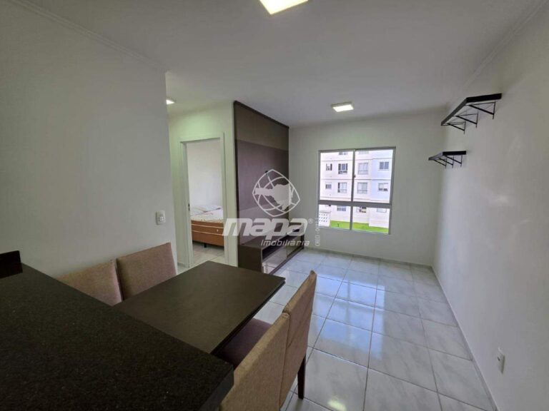 Apartamento para aluguel no Água Verde: Sala de jantar