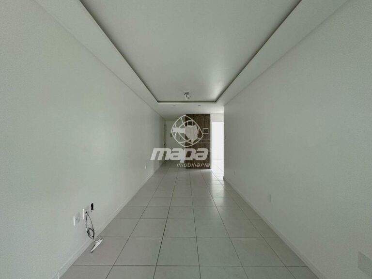 Apartamento para aluguel no Escola Agrícola: Entrada principal verso