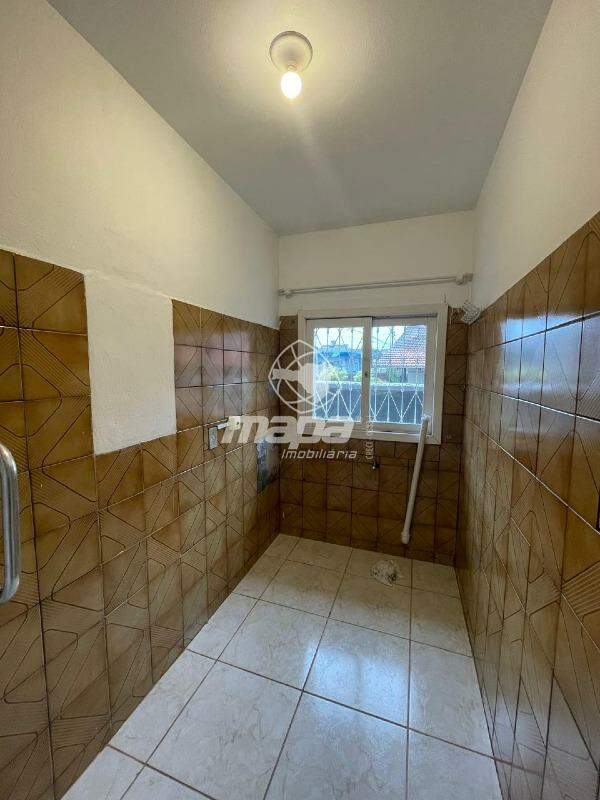 Casa para aluguel no Nações: Área de Serviço