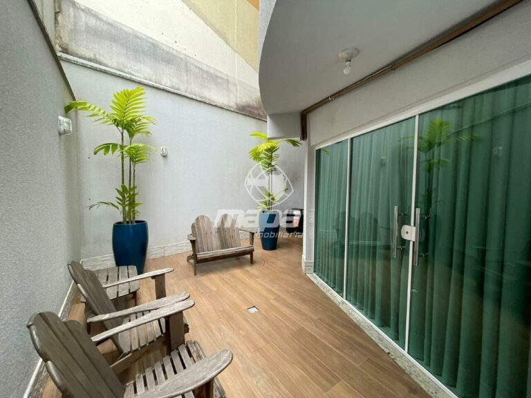 Área Piscina