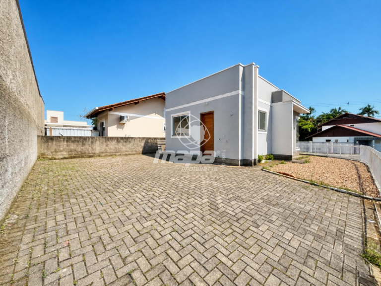 Casa à venda no João Paulo II: