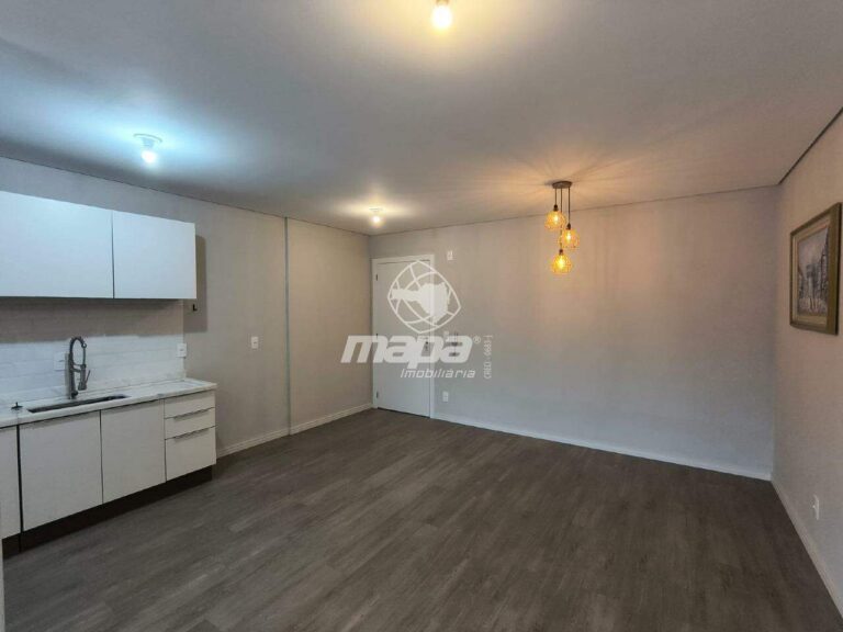 Apartamento para aluguel no Estados: Sala e copa