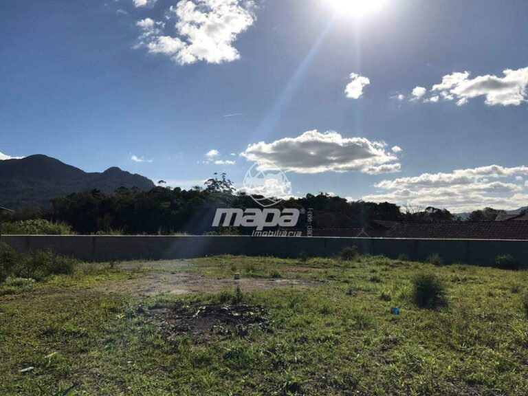 Terreno Urbano para aluguel no Warnow: Terreno