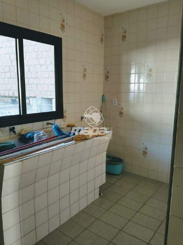 Casa à venda no Araponguinhas: