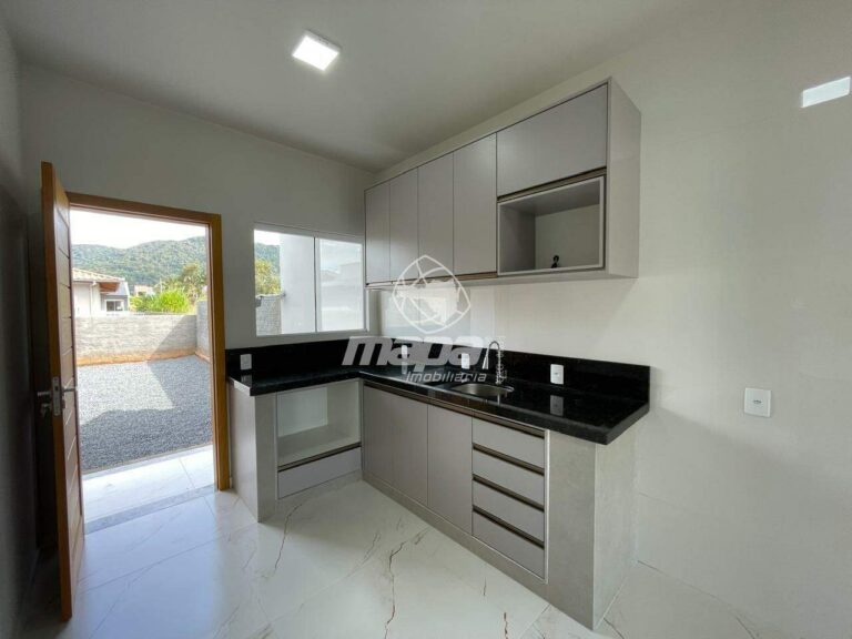 Casa para aluguel no Estrada das Areias: Cozinha