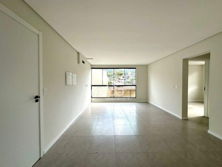 Apartamento para aluguel no Badenfurt: Sala Frente