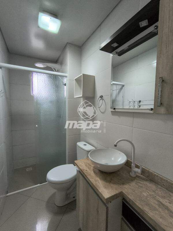 Apartamento para aluguel no Estados: Banheiro